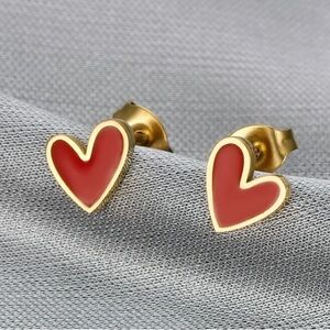 🔴 Mini Red Heart Stud Earrings